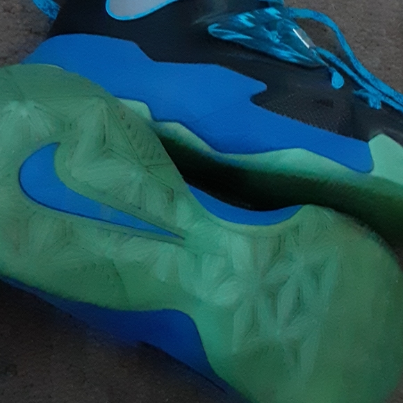 Nike lebron james - Picture 2 of 2